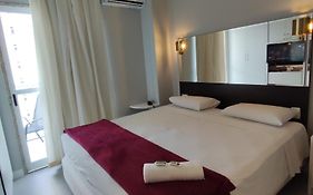 Flat 805 Triângulo Apart